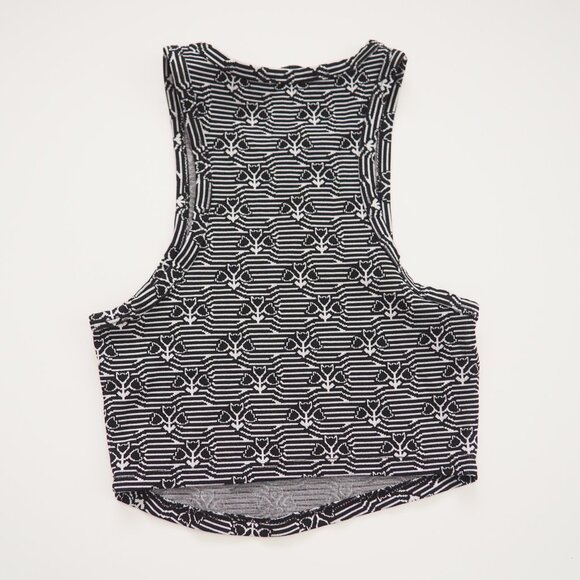 !! Zara Black White Stripe Sleeveless Crop Tank Top sz US S - Picture 4 of 4